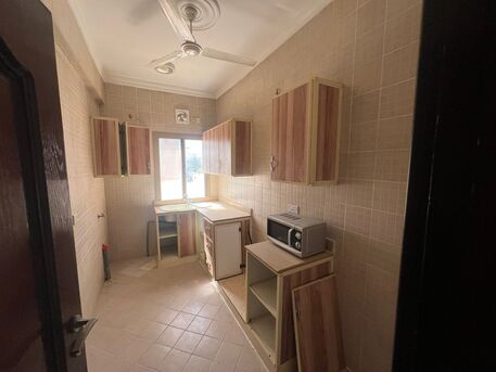 Diraz, Apartments/Houses, BHD 180/month,  Flat For Rent In Budaiya Highway (Near Alosra) | Separate Kitchen |