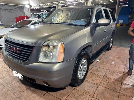 Dammam, Vehicles, Cars & Trucks , SAR 28000,  Gmc Yukon,  2007,  Automatic,  470000 KM,    Fully  Brown Colour With Alloy Wheels In Amazing Condition For Sal