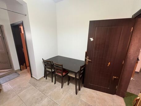 Diraz, Apartments/Houses, BHD 190/month,  2 BR,  Budget 2 BHK Flat For Rent In Budaiya Highway (Near Alosra) | Separate Kitchen |