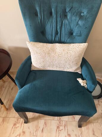 Al Rawdah, Furniture, SAR 500,  Small Coffee Table And 2 Chairs