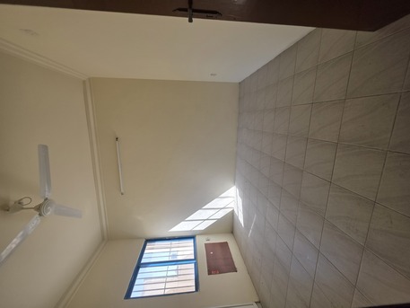 Salmaniya, Apartments/Houses, BHD 170/month,  2 BR,  #1BATHROOM Hall Kitchen Without Electricity