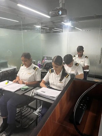 Mumbai, Lessons Offered, Best Flying School In Patna &ndash; Start Your Pilot Journey With Vayusa Aviation