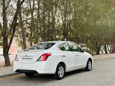 Salmaniya, Vehicles, Cars & Trucks , BHD 2450,  Nissan Sunny,  2017,  Automatic,  108000 KM,    MODEL SINGLE OWNER USED CAR CALL OR WHATSAPP ON 35400768 ,34355768
