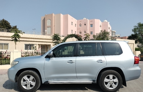 Manama, Vehicles, Cars & Trucks , Toyota Land Cruiser,  2014,  Automatic,  188000 KM,    ( 6 Cylinder )