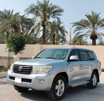 Manama, Vehicles, Cars & Trucks , Toyota Land Cruiser,  2014,  Automatic,  188000 KM,    ( 6 Cylinder )