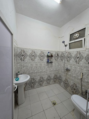 Umm Al Hamam, Housing Exchanges, SAR 3000/month,  2 BR,  Fully Furnished Family Flat Including Electiricity And Water