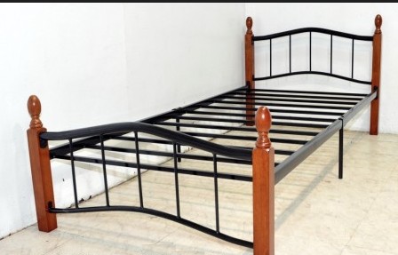 Madinat Al Ummal, Household Items, SAR 75,  Wooden Legs And Platform Steel Bed