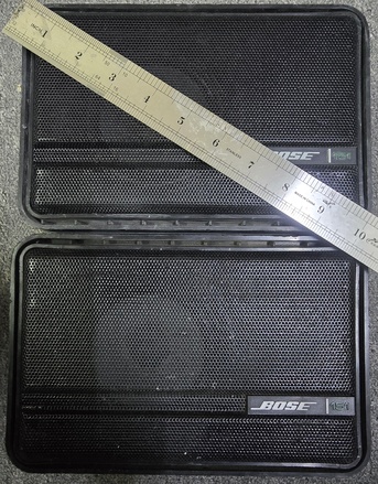 Dammam, Home Audio, SAR 320,  Bose 151 Speakers