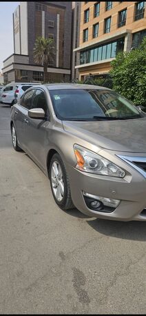 Al Murabba, Vehicles, Cars & Trucks , SAR 22000,  Nissan Altima,  2013,  Automatic,  290000 KM,    Model With Good Condition For Sell.