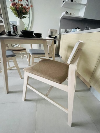 Al Seef, Furniture, BHD 50,  4 Dining Chairs For Sale