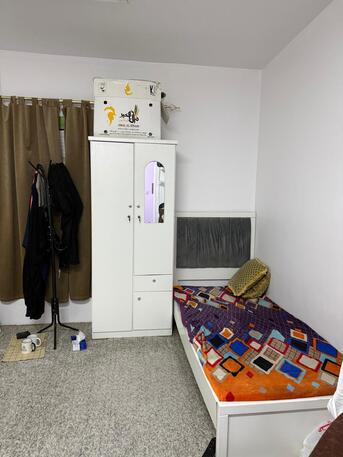 Riyadh, Apartments/Houses, SAR 750/month,  Furnished,  2 BR,  Room Mate- For Executive Batchler - Excelent Flat, Well Maintained