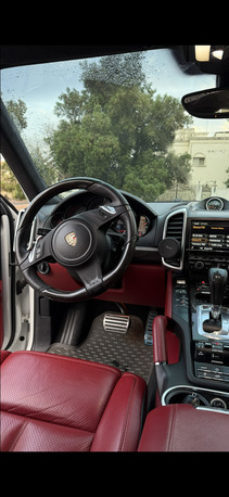 Jeddah, Vehicles, Cars & Trucks , SAR 100000,  Porsche Cayenne GTS,  2014,  Automatic,  198000 KM,    &ndash; Clean &ndash; Well Maintained