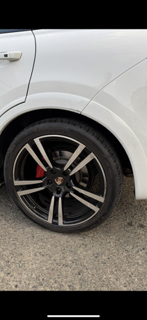 Jeddah, Vehicles, Cars & Trucks , SAR 100000,  Porsche Cayenne GTS,  2014,  Automatic,  198000 KM,    &ndash; Clean &ndash; Well Maintained