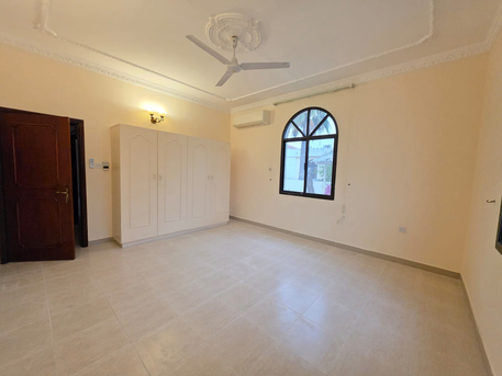 Saar, Villas, BHD 800,  Saar : 4 Bedroom Compound Semifurnished  Villa