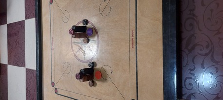 Riyadh, Household Items, SAR 150,  Carrom Board Large Size 35x35inch, With Two Sets Of Coins, Contact 0507720964 In Riyadh.