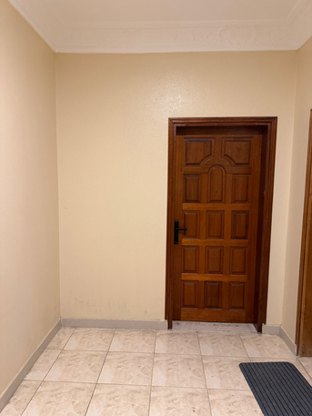 Jubail, Rooms Available, SAR 1150/month,  Renting Out Brand New Big Hall, Wc With Seperate Entrance In Dakhil Mahdood