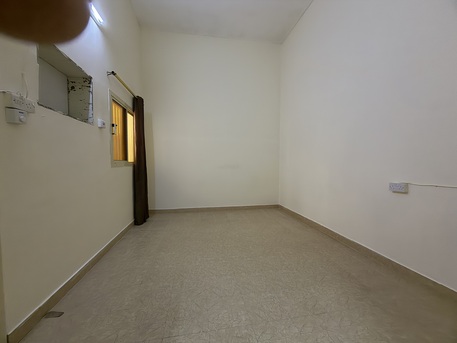Salmaniya, Apartments/Houses, BHD 150/month,  1 BR,  1 Bedroom Flat For Rent With Ewa