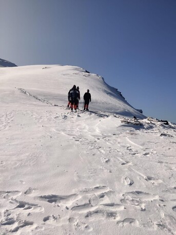 Mumbai, Travel, Sar Pass Trek In Himachal Pradesh | Guided Himalayan Adventure By Parvat Exploration