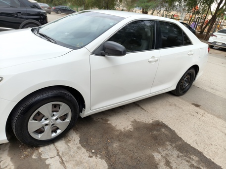 Al Malaz, Vehicles, Cars & Trucks , SAR 33000,  Toyota Camry,  2014,  Automatic,  223000 KM,  Camry GL  For SAR33000 ODO 223000
