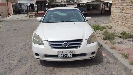 Kuwait City, Vehicles, Cars & Trucks , KWD 900,  Nissan Altima,  2004,  Automatic,  213000 KM,    For Sale