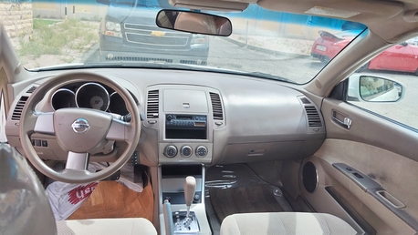 Kuwait City, Vehicles, Cars & Trucks , KWD 900,  Nissan Altima,  2004,  Automatic,  213000 KM,    For Sale