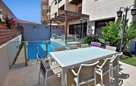 Abdoun, Apartments/Houses, JOD 20000/year,  Furnished,  2 BR,  123 Sq. Meter,  Semi Ground Floor Apartment For Rent In Abdoun