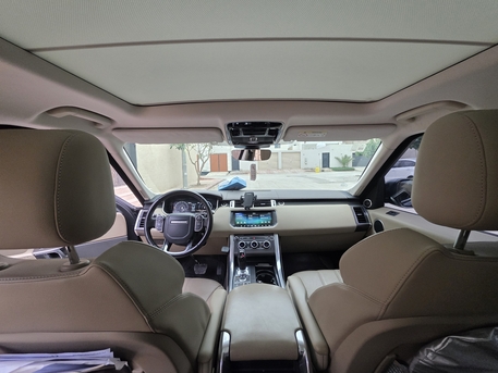 Riyadh, Vehicles, Cars & Trucks , SAR 142000,  Land Rover Range Rover Sport HSE,  2017,  Automatic,  65000 KM,  Range Rover Sport HSE Supercharged  | 65,000 KM | Excellent Condition