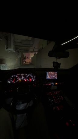 Riyadh, Vehicles, Cars & Trucks , SAR 50000,  Audi 8,  2016,  Automatic,  280 KM,   Audi A8 4.0T Sport | Twin-Turbo V8 | Luxury Meets Power