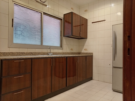 Adliya, Apartments/Houses, BHD 320/year,  4 BR,  Semi Furnished 4BHK For Rent In Adliya 4 Bedrooms 2 Bathrooms Hall Closed Kitchen Balcony