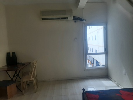 Salmaniya, Rooms Available, BHD 120/month,  Furnished,  Sharing Room Available