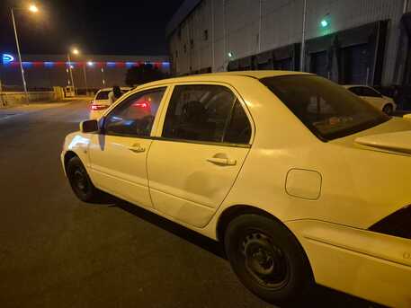 East Riffa, Vehicles, Cars & Trucks , BHD 700,  Mitsubishi Lancer,  2001,  Automatic,  400000 KM,   Lancer For Sale- 700 Bhd, Family Owned.