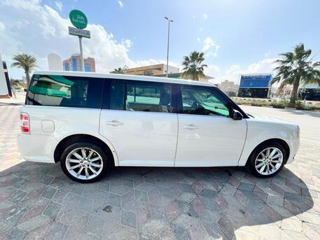 Khobar, Vehicles, Cars & Trucks , SAR 30000,  Ford Flex,  2013,  Automatic,  1959834 KM,  For Sale:   &ndash; 7-Seater Family Car