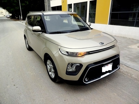 Zinj, Vehicles, Cars & Trucks , BHD 118,  Kia Soul,  2020,  Automatic,  120000 KM,   COMPACT SUV SINGLE OWNER AGENT MAINTAIND