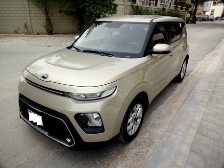 Zinj, Vehicles, Cars & Trucks , BHD 118,  Kia Soul,  2020,  Automatic,  120000 KM,   COMPACT SUV SINGLE OWNER AGENT MAINTAIND