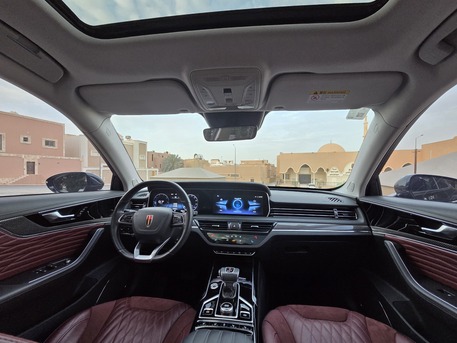 Riyadh, Vehicles, Cars & Trucks , Hongqi HS5,  2023,  Automatic,  18000 KM,  Special Edition