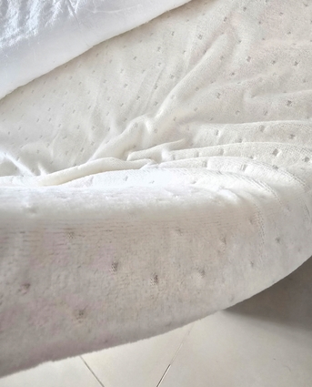 Juffair, Furniture, BHD 38,  *Memory Foam Mattress Topper*