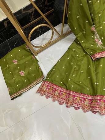 Thuqbah, Clothing & Accessories, SAR 220,  Ready To Wear Silk