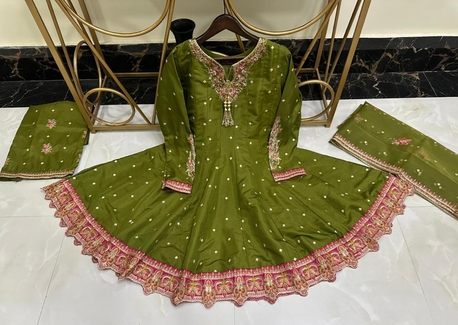 Thuqbah, Clothing & Accessories, SAR 220,  Ready To Wear Silk