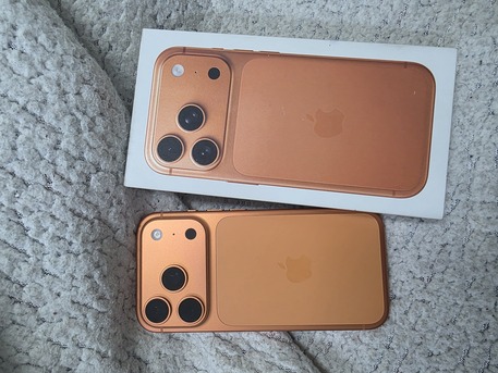 Khobar, Mobile Phones, SAR 4500,  IPhone 17 Pro 256gb Sale Swap 100 Battery 13 Cycle Count Only Serious Buyer Contact Me