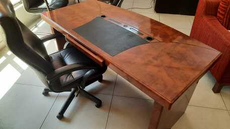 Manama, Furniture, BHD 30,  Office Table And Chair