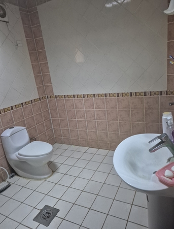 Al Iskan, Rooms Available, SAR 1950/month,  Big Room With Attached Bathroom, Hall And Kitchen In Iskan For Rent Starting From 15th Of