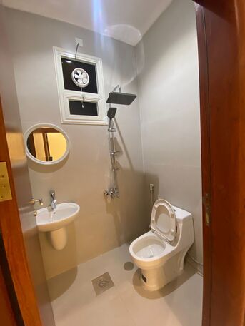 Kuwait City, Apartments/Houses, KWD 750/month,  4 BR,  Ground Floor Apartment For Rent In Sulaibikhat, Four Rooms.