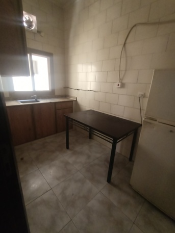 Gudaibiya, Apartments/Houses, BHD 160/month,  2 BR,  Semi Furnished 2 Bedroom Flat For Rent In Gudaibiya