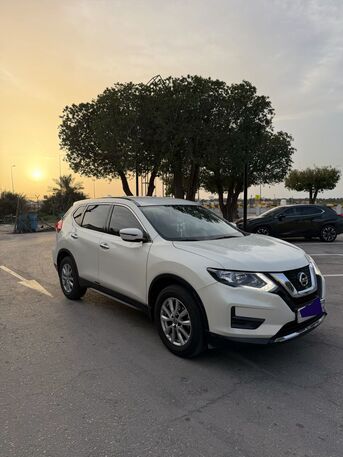 Hidd, Vehicles, Cars & Trucks , BHD 5400,  Nissan X-Trail,  2018,  Automatic,  ,  للبيع نيسان اكستريل