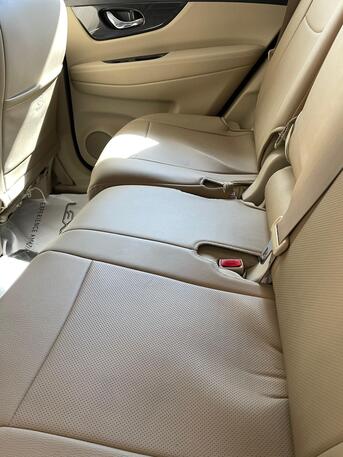 Hidd, Vehicles, Cars & Trucks , BHD 5400,  Nissan X-Trail,  2018,  Automatic,  ,  للبيع نيسان اكستريل