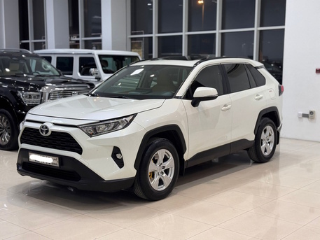 Manama, Vehicles, Cars & Trucks , BHD 7500,  Toyota Rav-4,  2019,  Automatic,  75750 KM,   /  (White)
