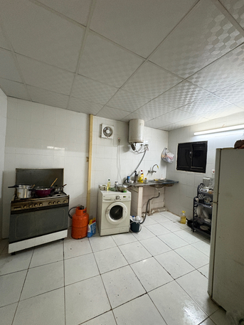 Hara, Rooms Available, SAR 1500/month,  Room For Rent &ndash; Executive Bachelor (Single Person, Non-Smokers Only)