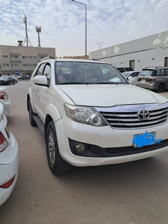 Al Wadi, Vehicles, Cars & Trucks , SAR 32000,  Toyota Fortuner,  2014,  Automatic,  550000 KM,    &ndash; Very Good Condition &ndash; 32,000 SAR