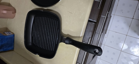 Riyadh, Household Items, SAR 70,  Home Centre Grill Pan,  Big Non Stick Fry Pan