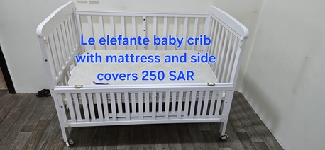 Riyadh, Baby & Kid Stuff, SAR 250,  Le Elefante Baby Crib